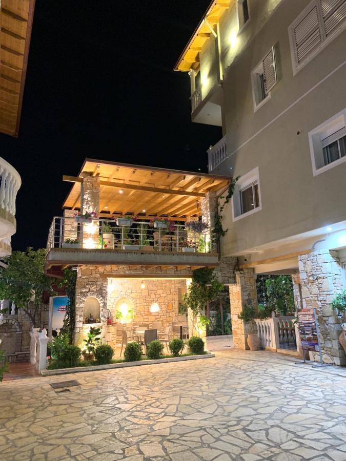 Vila Rias Otel Vlorë Dış mekan fotoğraf