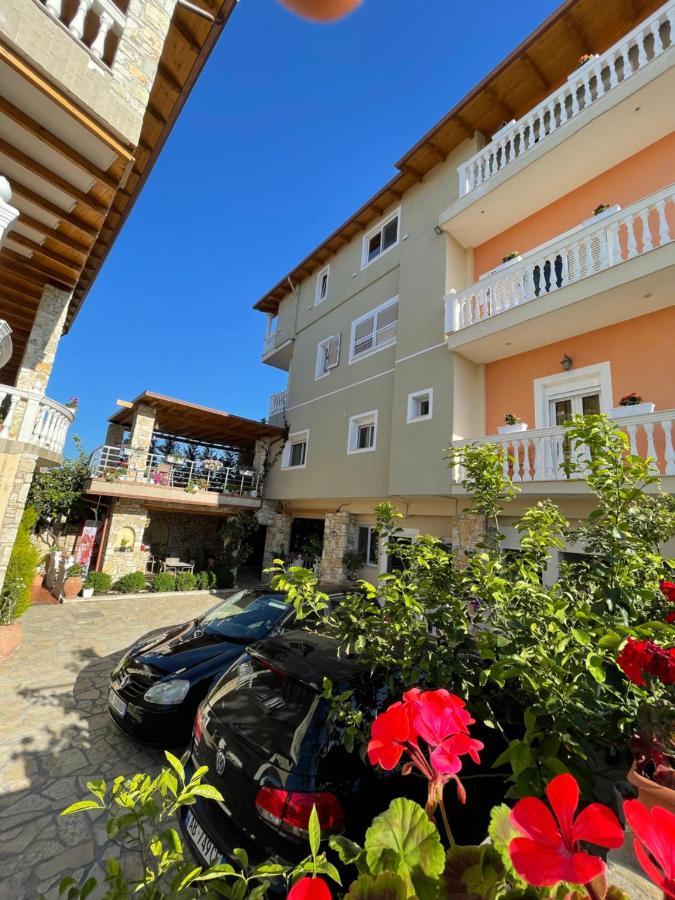 Vila Rias Otel Vlorë Dış mekan fotoğraf